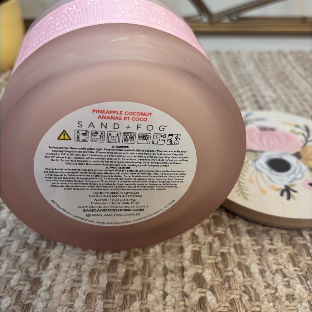 Sand + Fog Pink Pineapple Coconut Candle - Picture 3 of 4